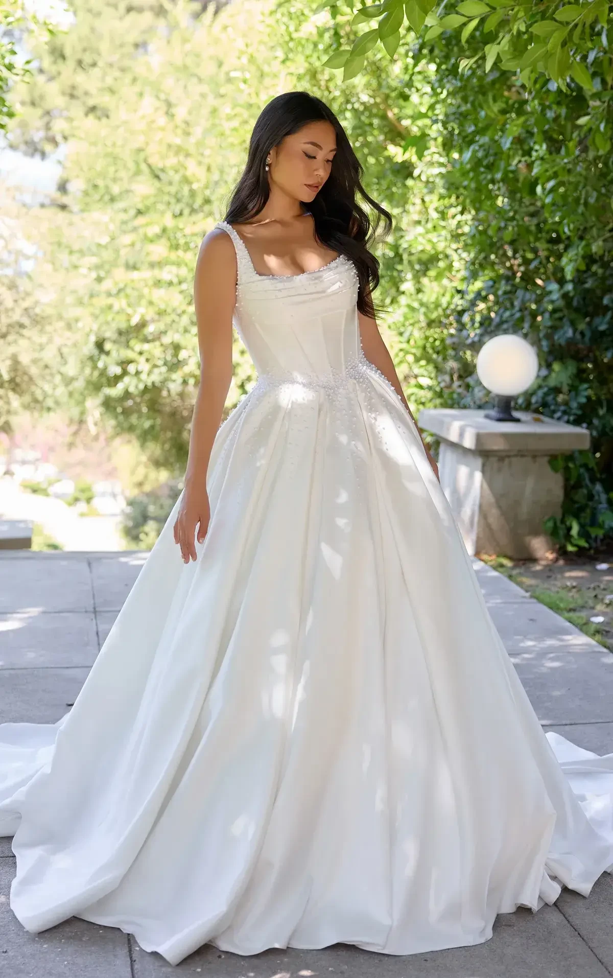 DESIGNER SPOTLIGHT – ESSENSE OF AUSTRALIA