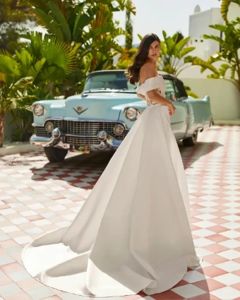 Luna Novias Style #Jossie #3 thumbnail